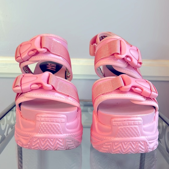Anthony Wang pink platform wedge buckle sandals patent leather trim size 6.5 - Picture 6 of 13
